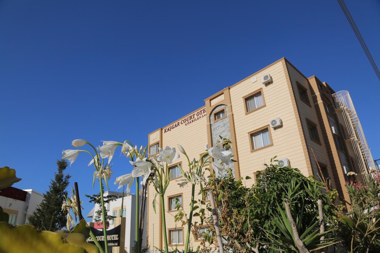 Kasgar Court Hotel Ayvaryara Екстериор снимка