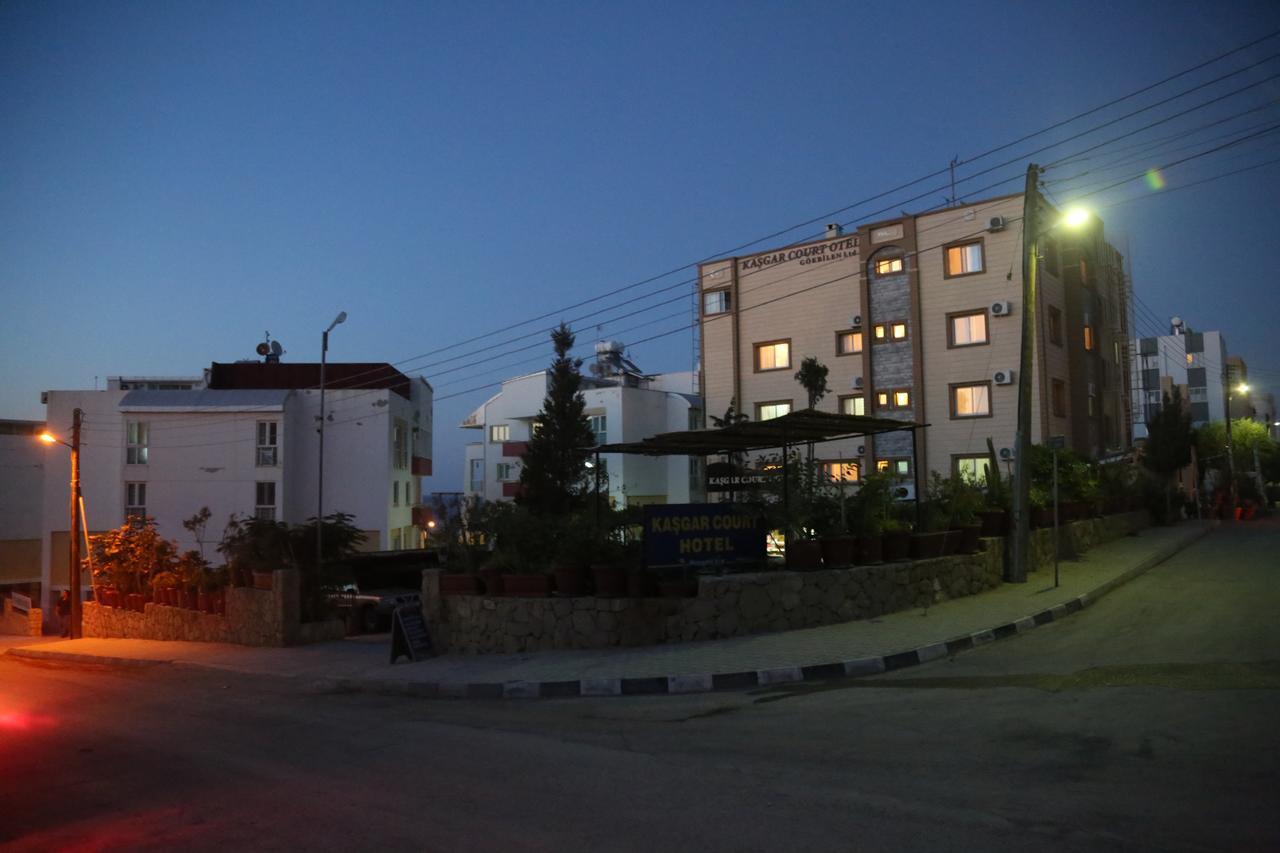 Kasgar Court Hotel Ayvaryara Екстериор снимка